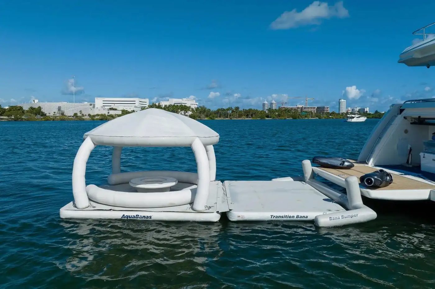 SeaLux yacht photo